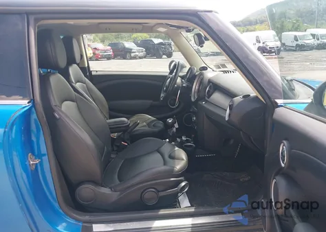 2012 Mini Cooper из США, поврежденный, VIN WMWSU3C54CT367828